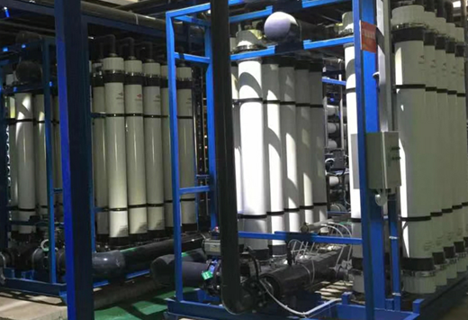 純水反滲透設(shè)備 純水反滲透設(shè)備