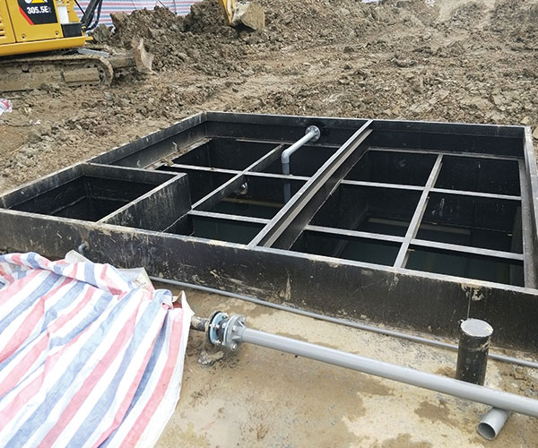 安峰污水處理現(xiàn)場 安峰污水處理現(xiàn)場