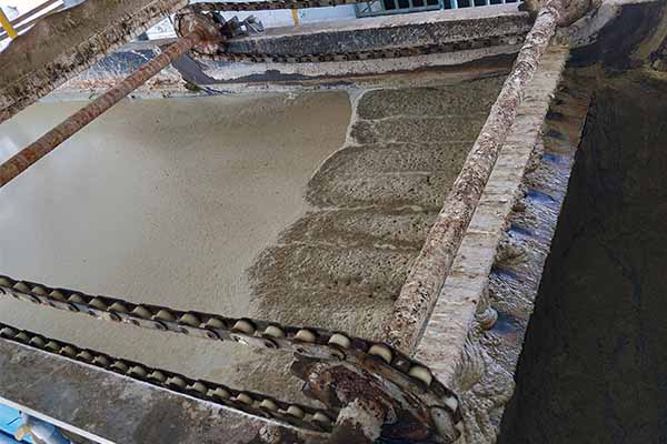 污水處理現(xiàn)場 污水處理現(xiàn)場