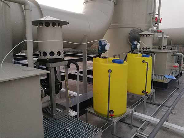 廢水處理現(xiàn)場 廢水處理現(xiàn)場