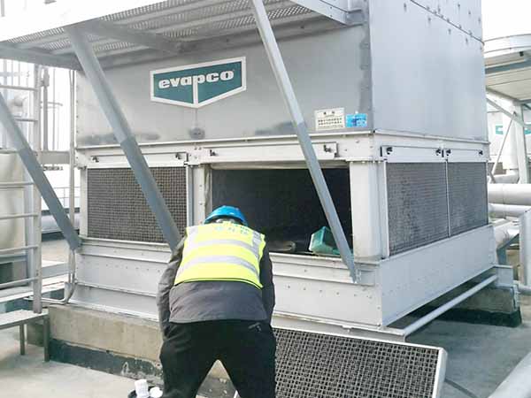 循環(huán)水處理現(xiàn)場 循環(huán)水處理現(xiàn)場