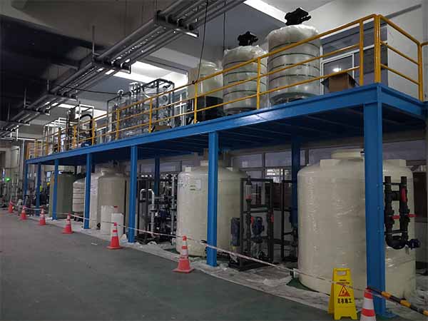 安峰純水設備處理現(xiàn)場 安峰純水設備處理現(xiàn)場