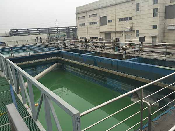 廢水處理現(xiàn)場 廢水處理現(xiàn)場