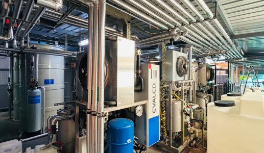 廢水處理現(xiàn)場.png 廢水處理現(xiàn)場.png